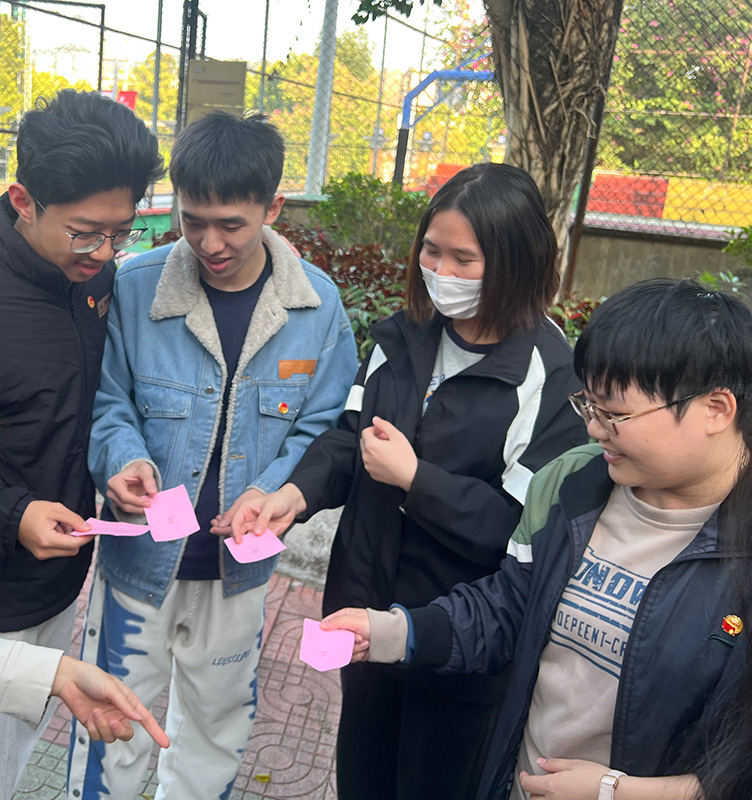 20251215082724_917 K8凯发(中国)天生赢家一触即发